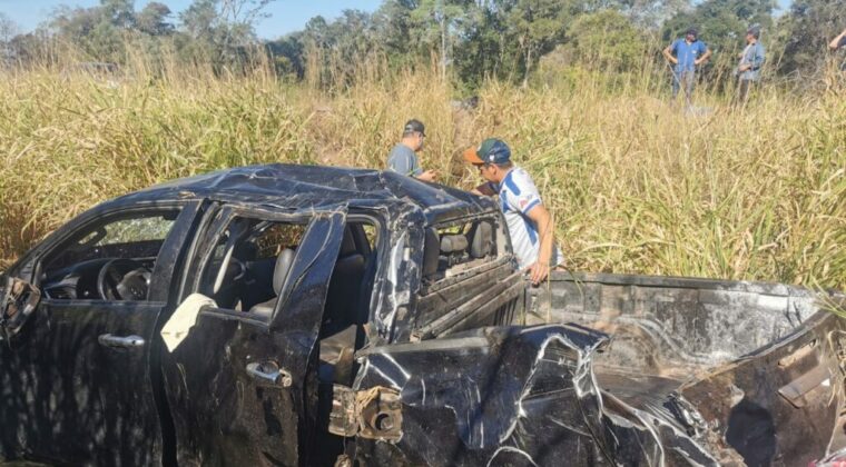 Exintendente de San Alfredo sufre grave accidente