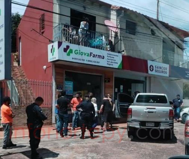 Empresario sale ileso tras balacera en intento de asalto en Caacupe