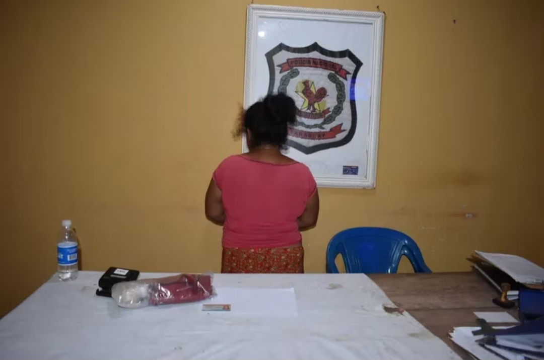 Detiene a una mujer por microtráfico en Zanja Pytã