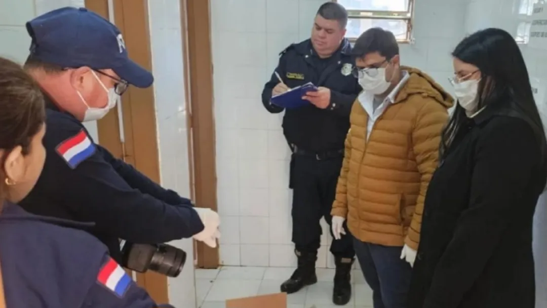 Macabro hallazgo en el sanitario del Hospital de Coronel Oviedo