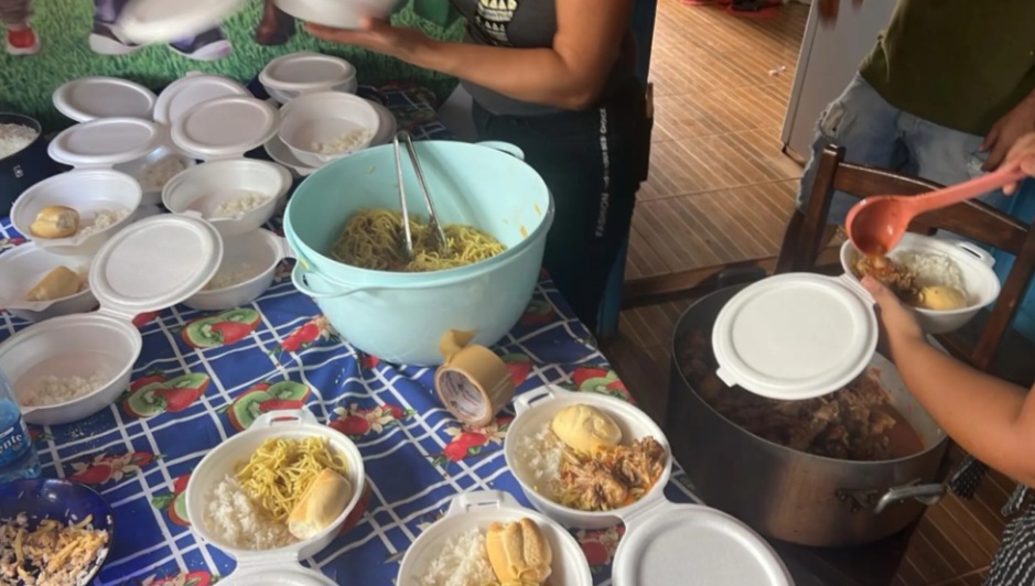 Reclusos de Pedro Juan recibieron alimentos y obsequios