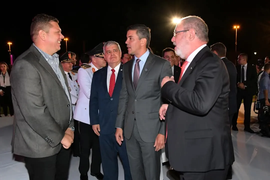 Gobernador Juancho Acosta recibe segundo lote de nuevas patrulleras para fortalecer la seguridad de Amambay