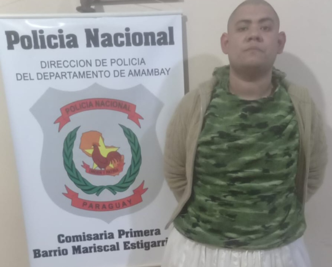 Brasileño vestido como mujer fue aprehendido al intentar hurtar en Pedro Juan