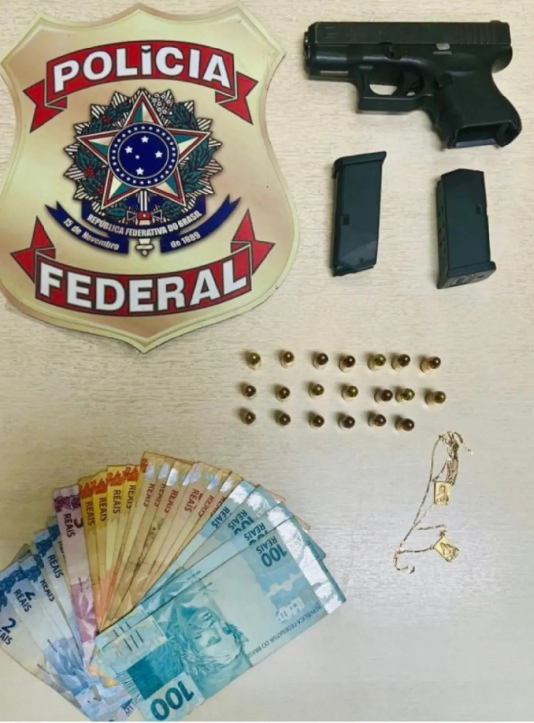 PF captura hombre por porte ilegal de arma y uso de documento falso en Ponta Porã
