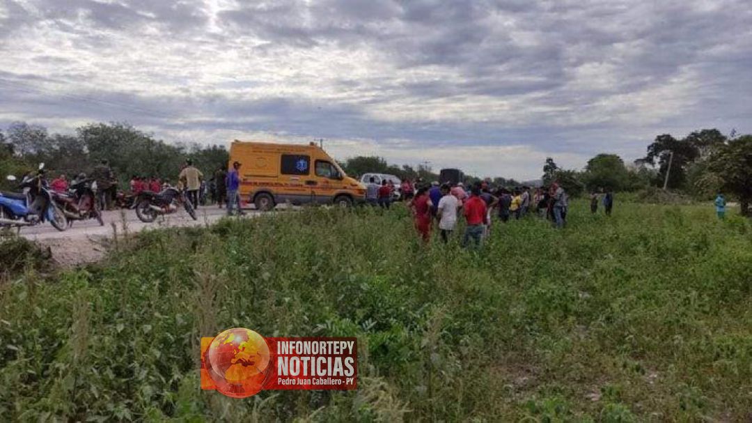 Tres personas que iban en motocicleta mueren en accidente de tránsito
