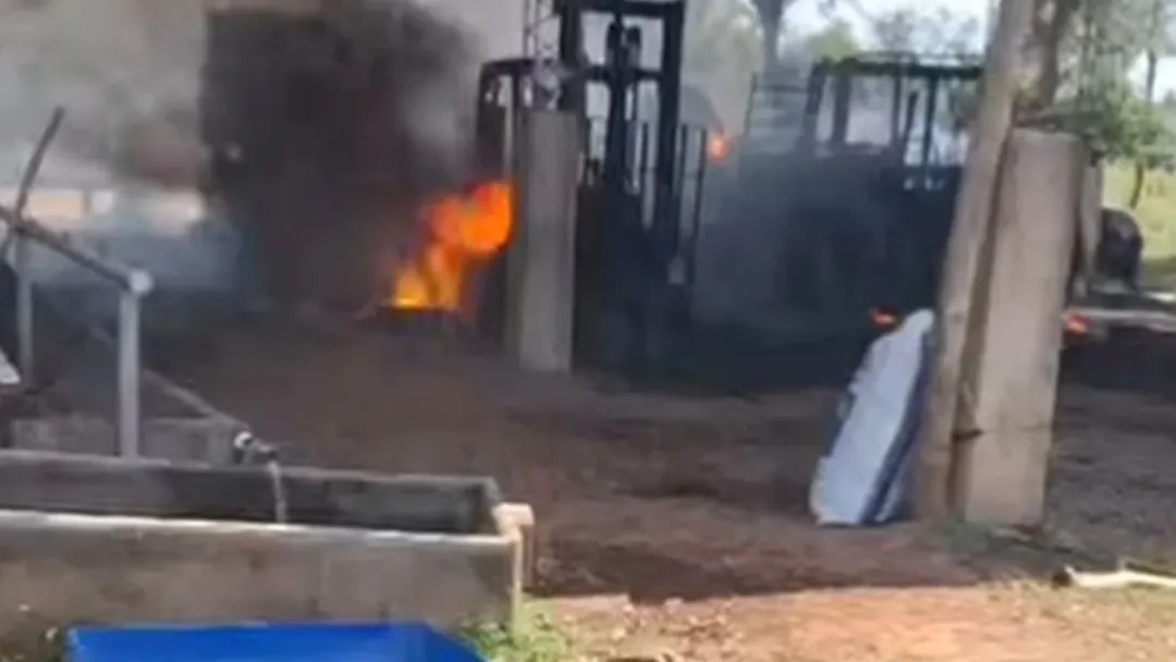 Desconocidos incendian maquinaria de la estancia del gobernador de Guairá