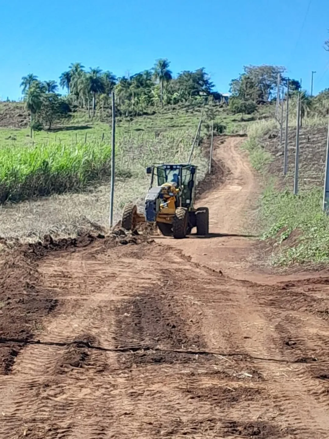 Municipalidad de Cerro Corá  extiende red de agua potable y mejora caminos rurales