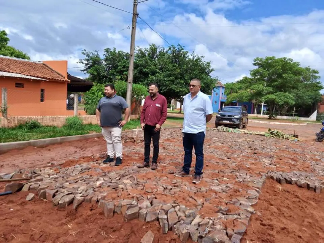 Inicio de Construcción de Pavimento Empedrado en Fortuna Guazú