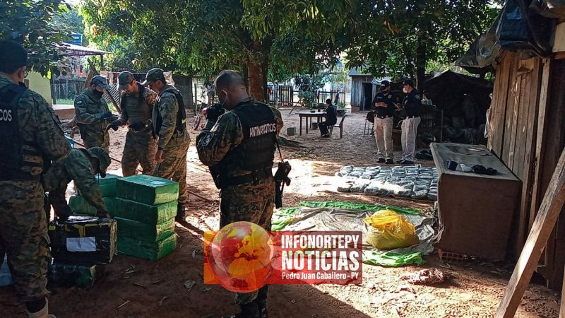 Allanan tres casas en busca de sicarios en Cápitan Bado e inautan  marihuana