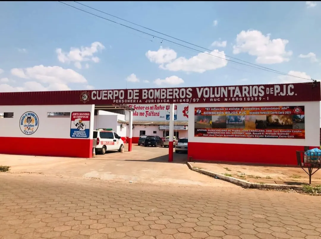 Bomberos "Azules" de Pedro Juan, celebran 28 años de servicio a la comunidad