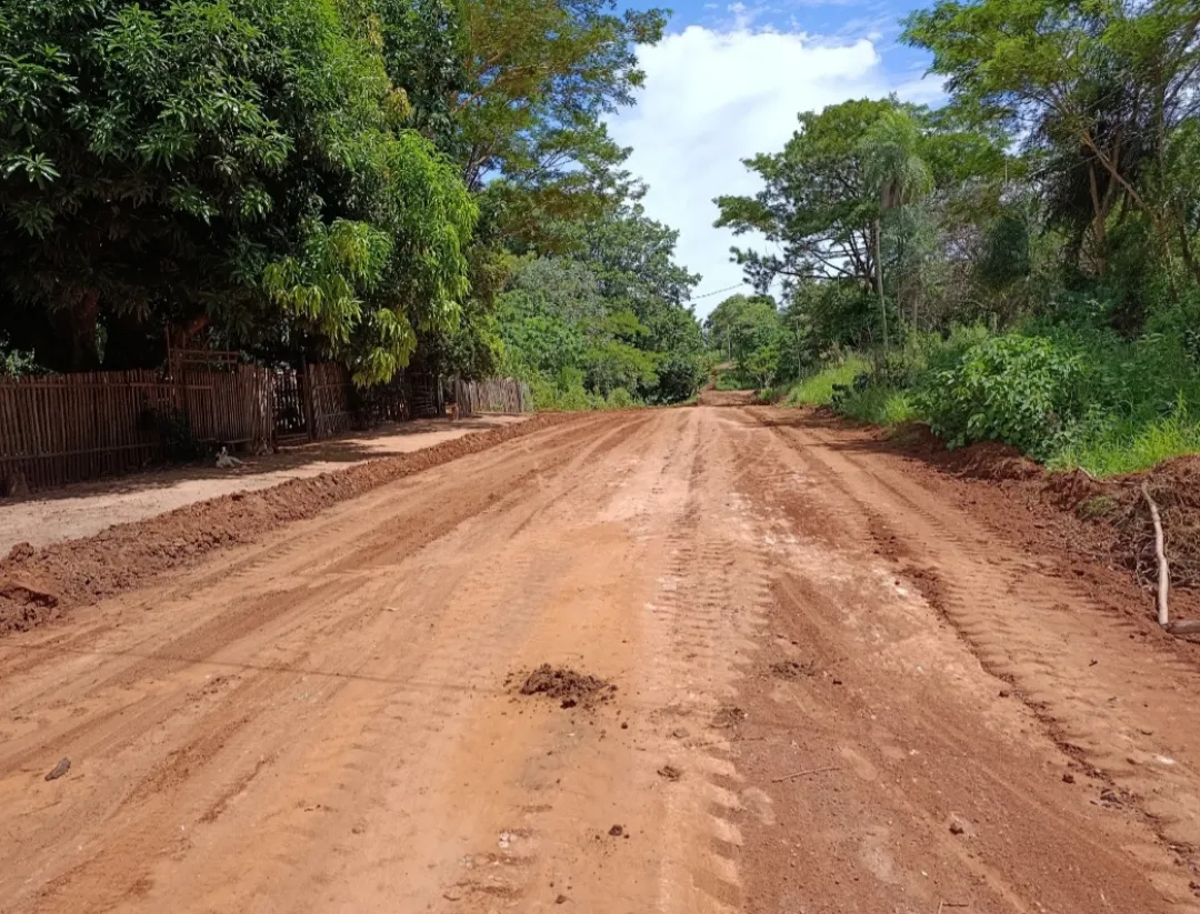 Municipalidad de Zanja Pyta intensifica arreglos de calles en barrios