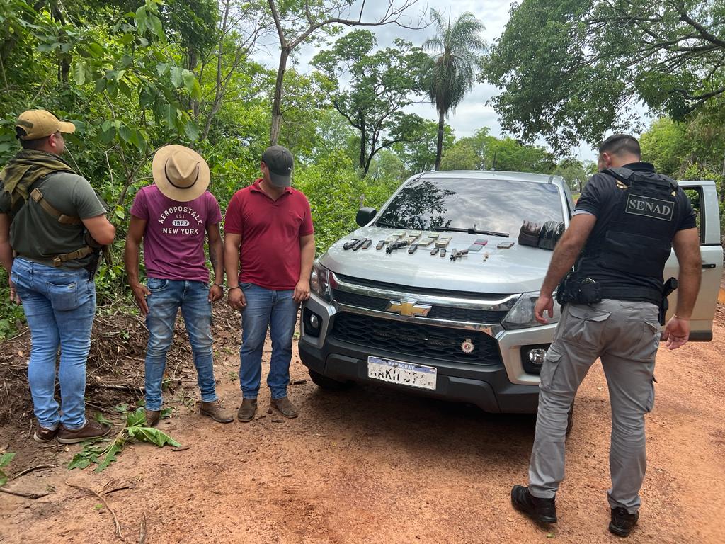 Dos detenidos con armas y dinero en Horqueta