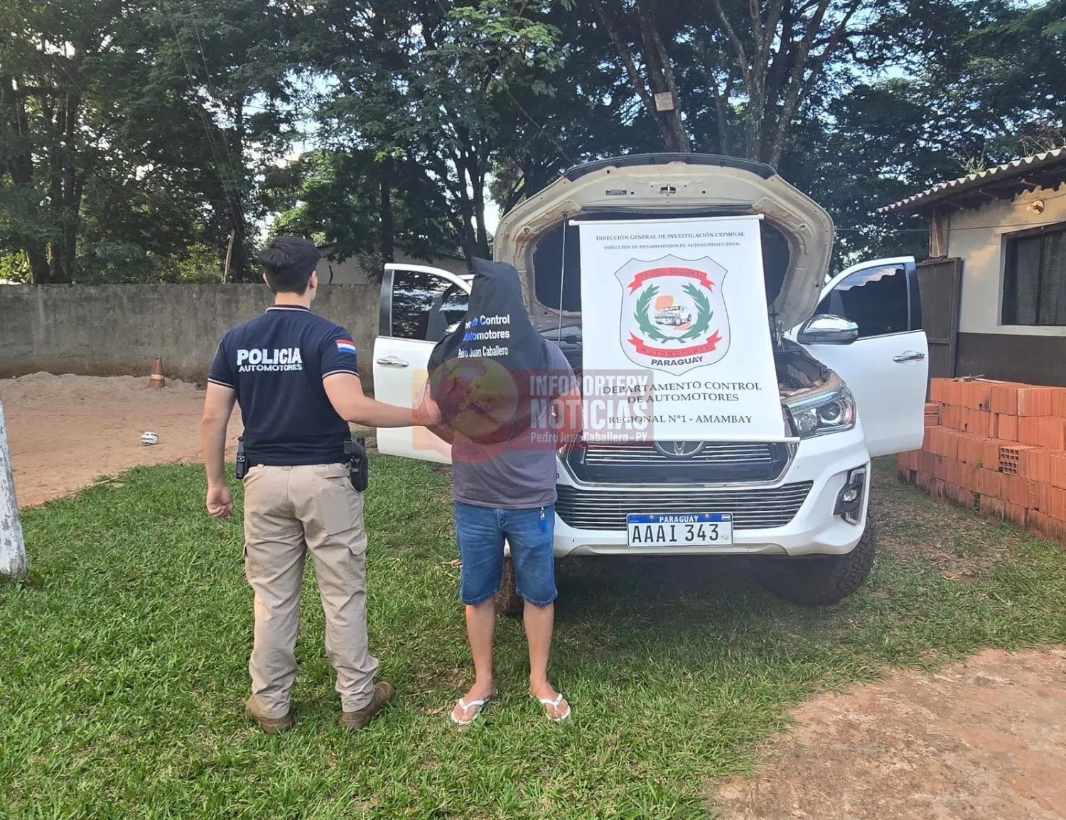 Incautan camioneta robada en Brasil y detienen a su conductor armado en Pedro Juan