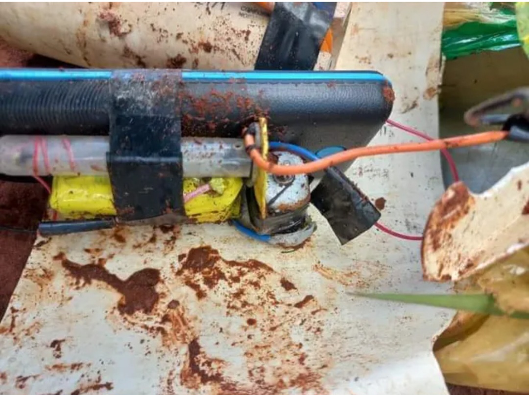 FTC desactivó una bomba semienterrada en un camino rural de Pedro Juan