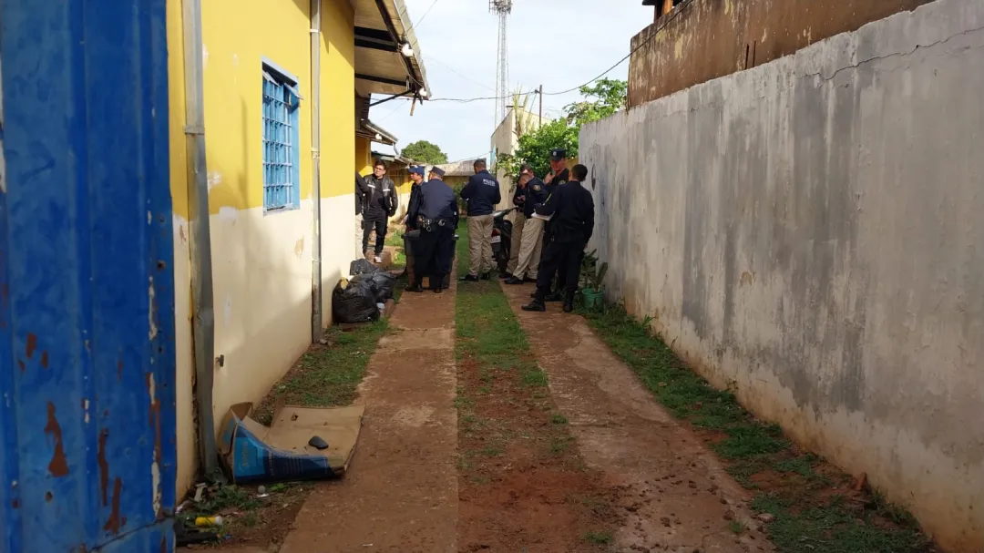 Asaltantes se llevan varios objetos de una casa en Pedro Juan