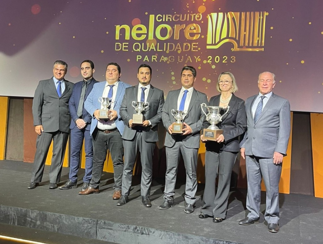 Salto Diamante gana premio Internacional de mejor productor de Nelore en Sudamérica.