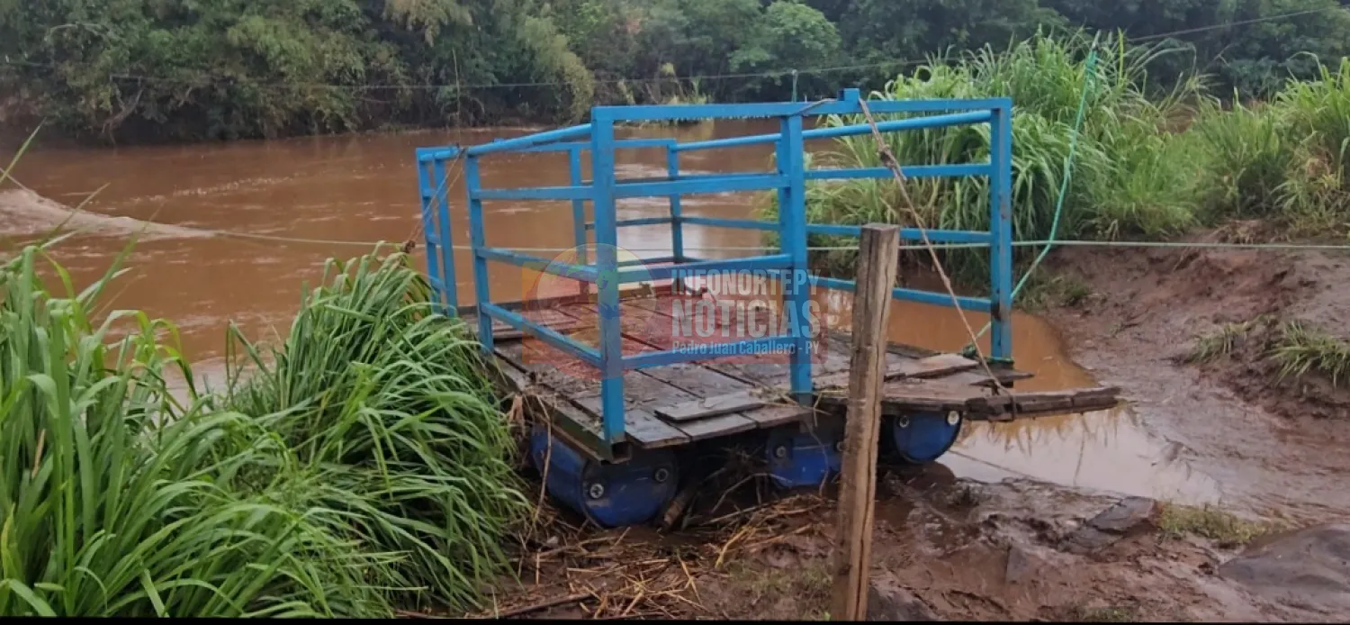 Río Aquidabán se “traga” a indígena tras vuelco de una balsa