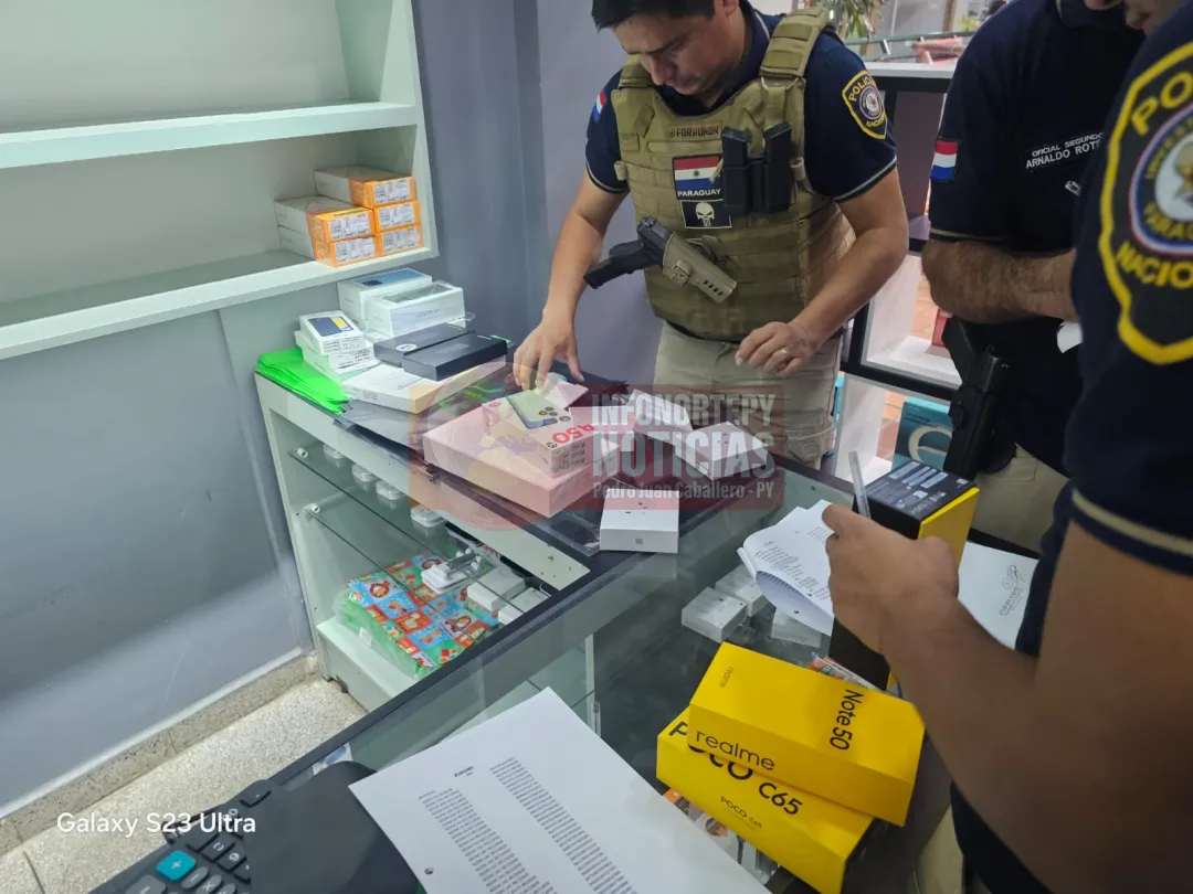 Operativo en Shopping de PJC vincula local con millonario robo de celulares en Coronel Oviedo