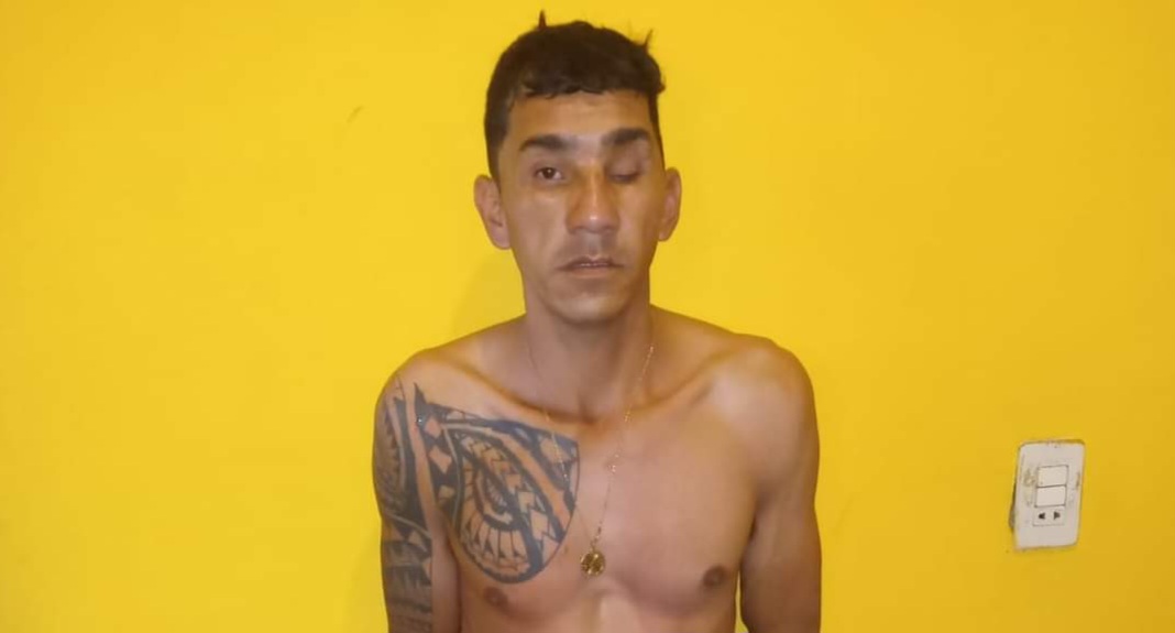 Detienen a un hombre que agredió a su madre de 65 años en Bella Vista Norte.