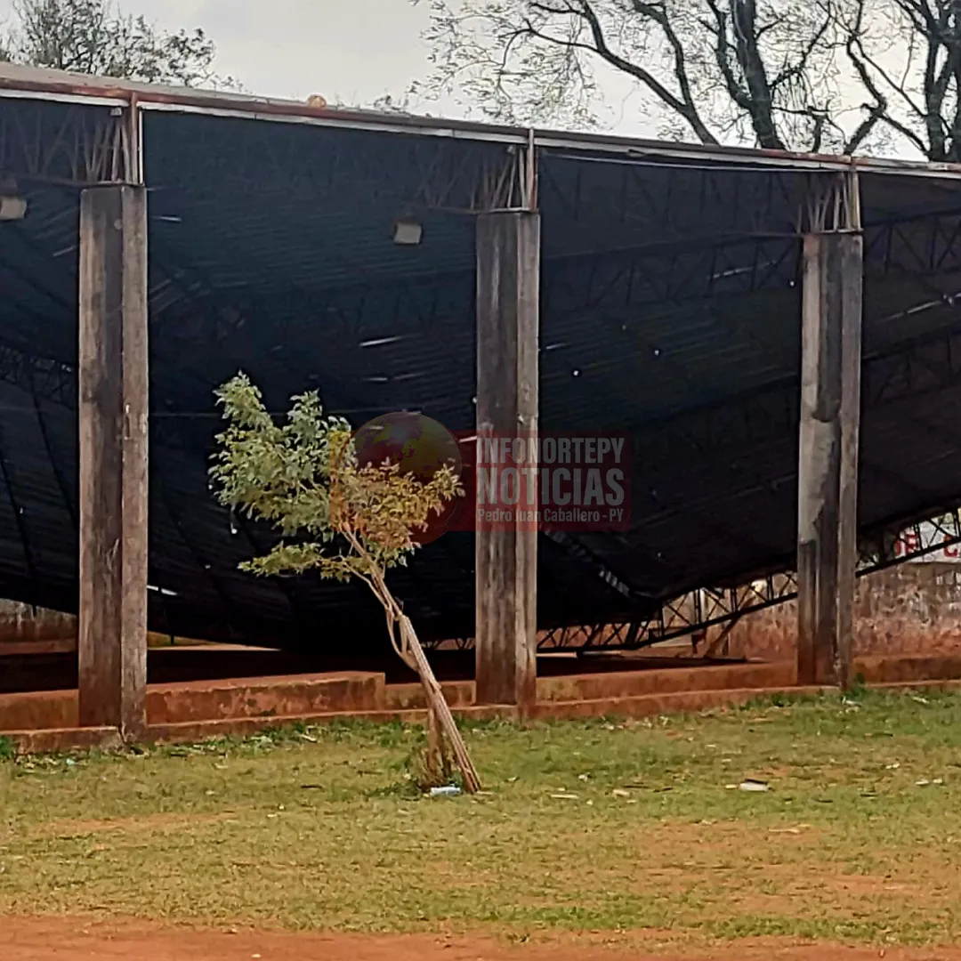 Temporal causa estragos en escuela de Pedro Juan
