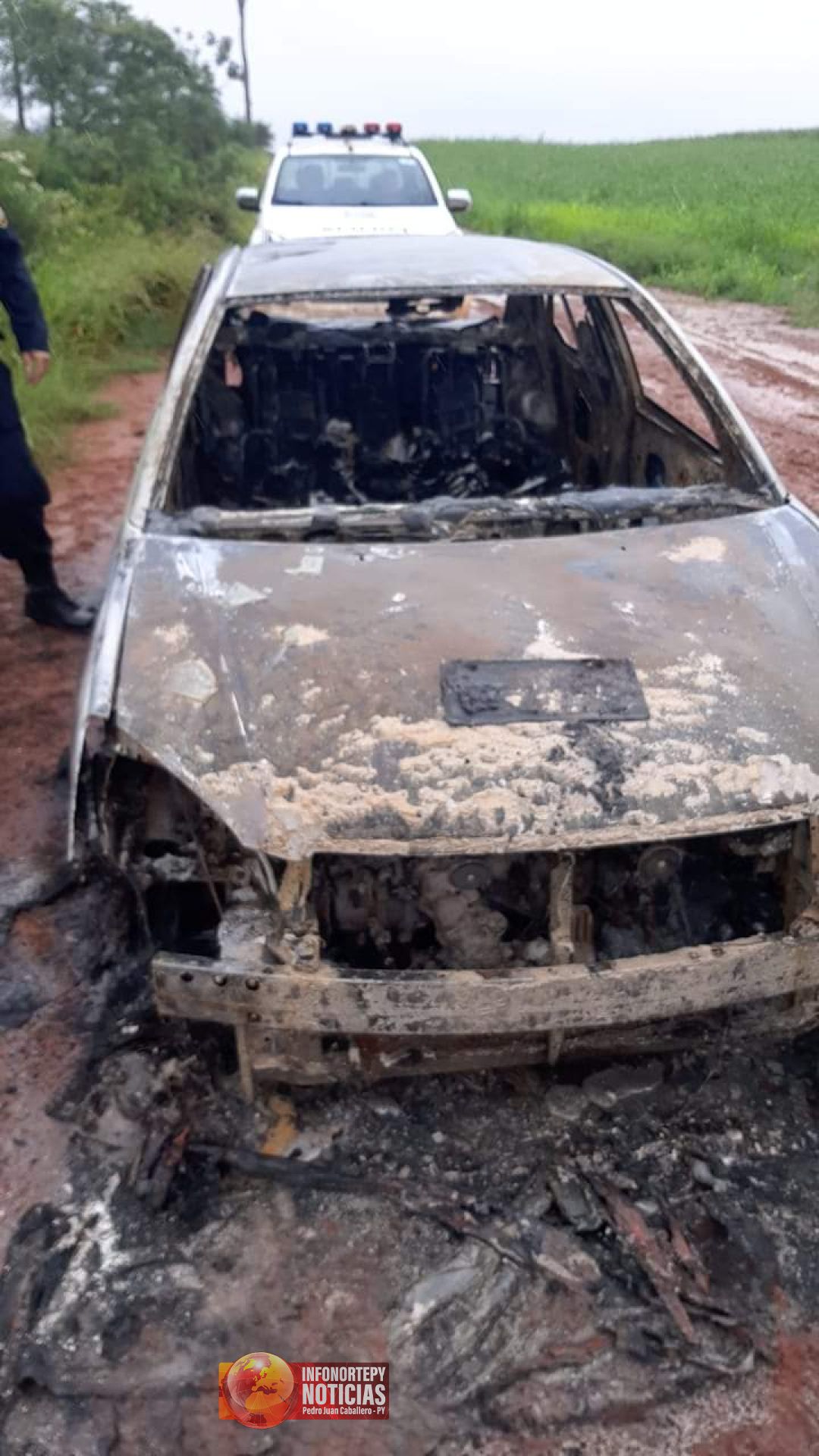 Hallan dos cadáveres calcinados dentro de un vehículo en Canindeyú