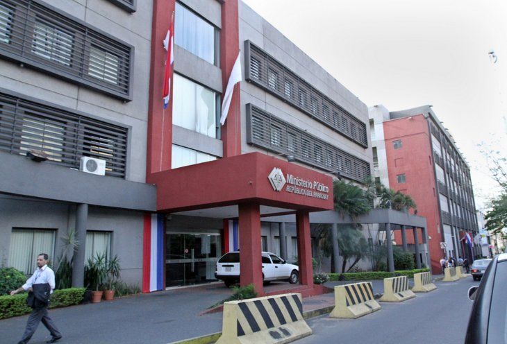 Rolón realiza barrida de fiscales en la Unidad contra el Crimen Organizado