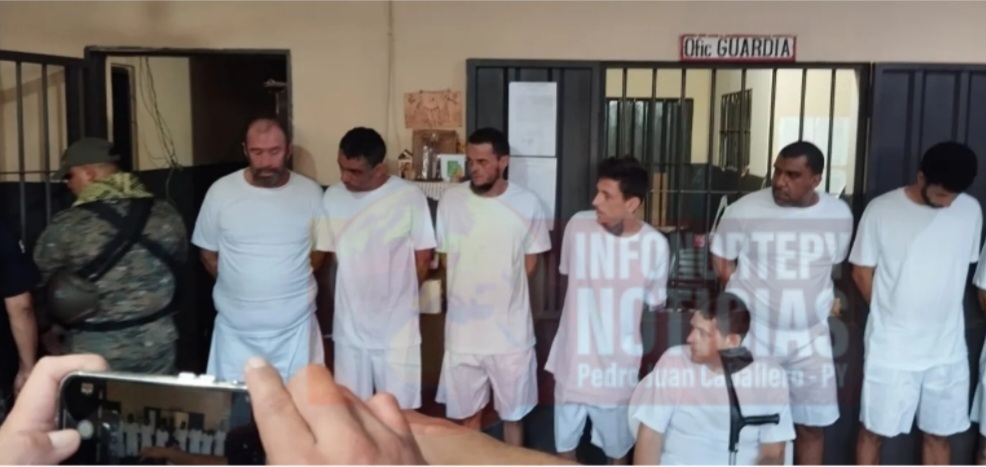 Gran operativo en cárceles del país para sacar y expulsar a líderes del PCC