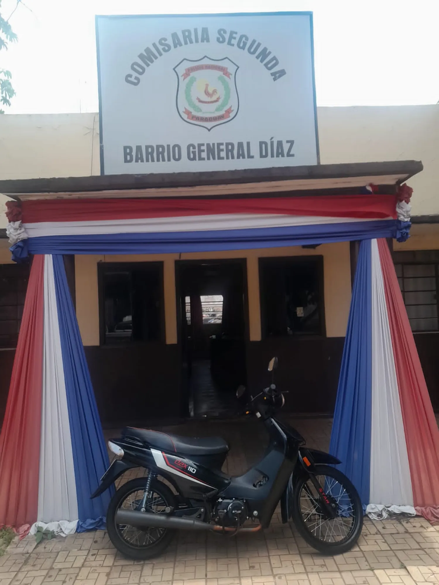 Incautan motocicleta abandonada en zona boscosa Pedro Juan
