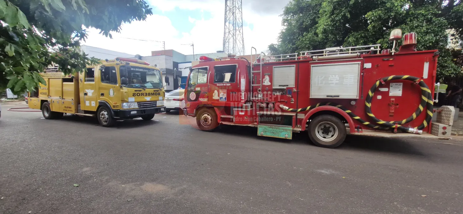 Incendio parcial afecta vivienda en el barrio Perpetuo Socorro de Pedro Juan