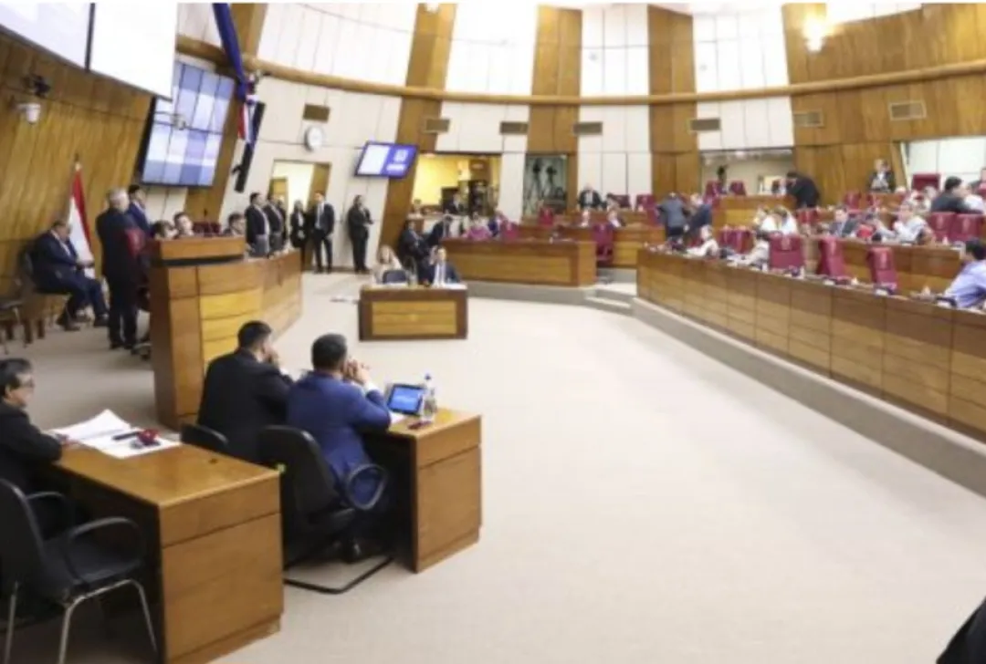 Media sanción de Diputados para mejorar la remuneración de los asistentes fiscales