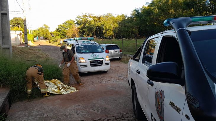 Encuentran a joven muerto por una puñalada