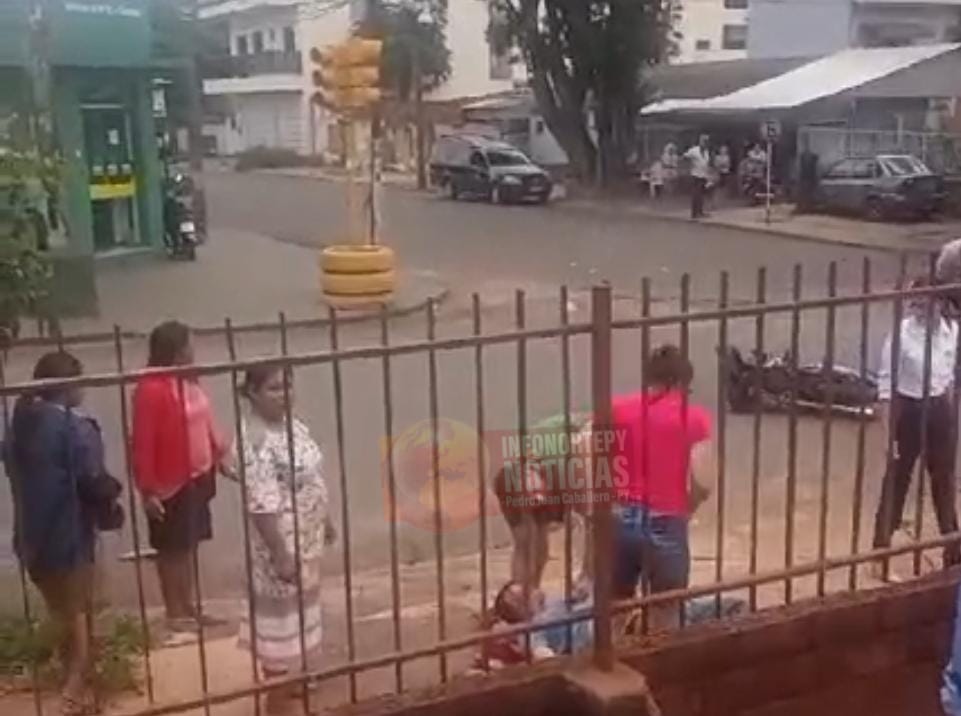 Choque de motociclistas dejó heridos graves en Pedro Juan