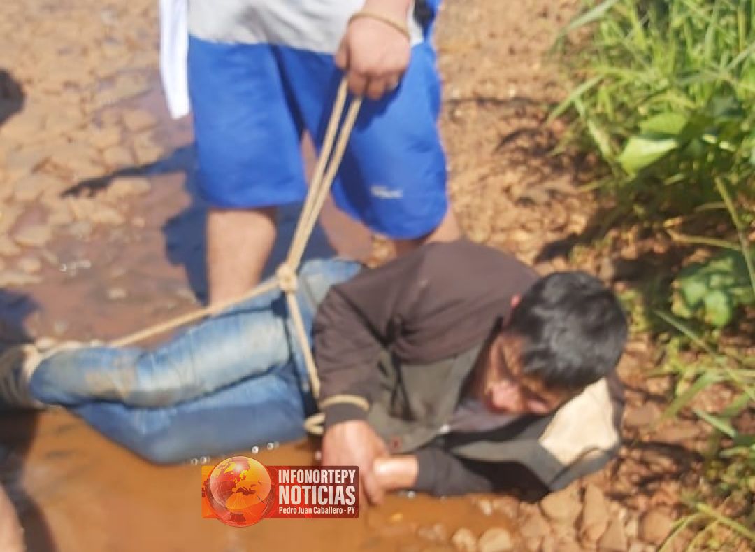 Motochorros fueron reducidos por vecinos luego de un robo en PJC.