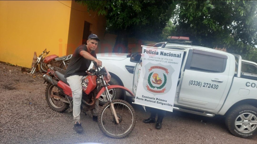 Detien a un hombre con orden de captura tras hurtar una moto en Pedro Juan