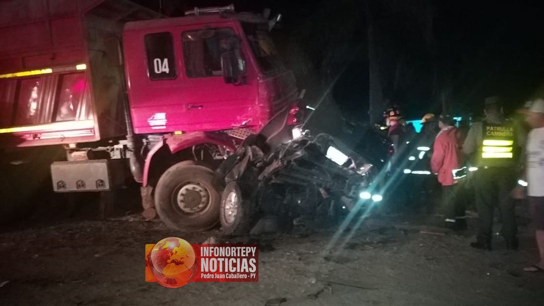 Diputado Freddy D Ecclesiis herido tras triple choque en Guayaibi