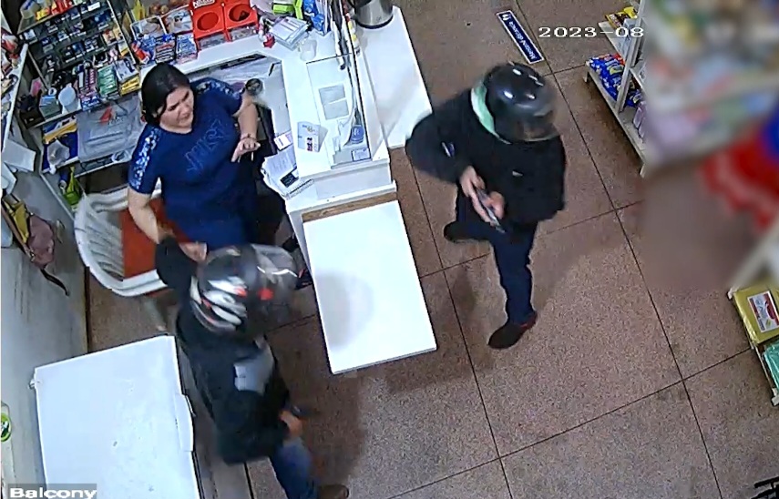 Delincuentes asaltan conocida chipería en Pedro Juan