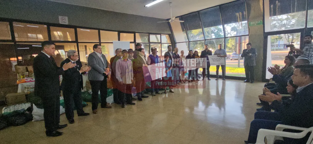 DNIT dona alimentos incautados en Pedro Juan