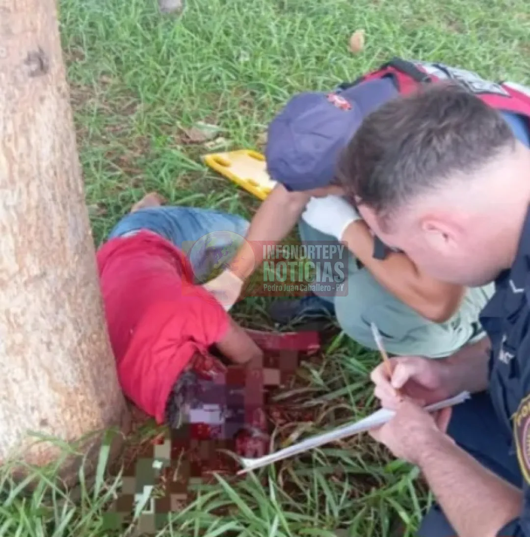 Indigente es brutalmente agredido con un palo en Pedro Juan
