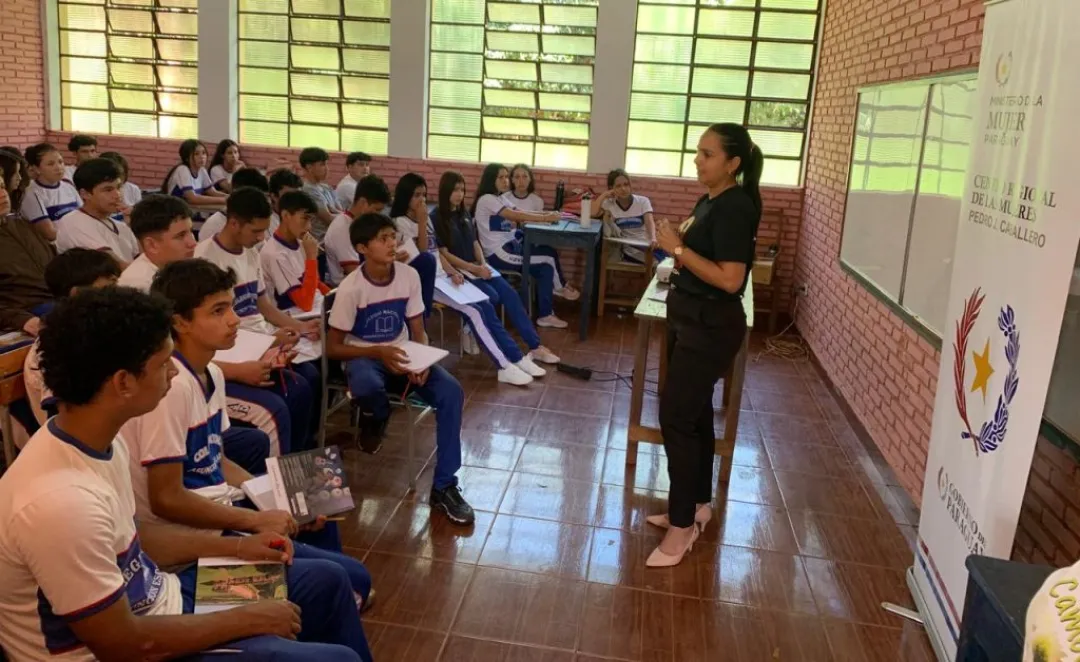 “Noviazgo sin violencia" se desarrolló en el Colegio Asunción Escalada de Pedro Juan