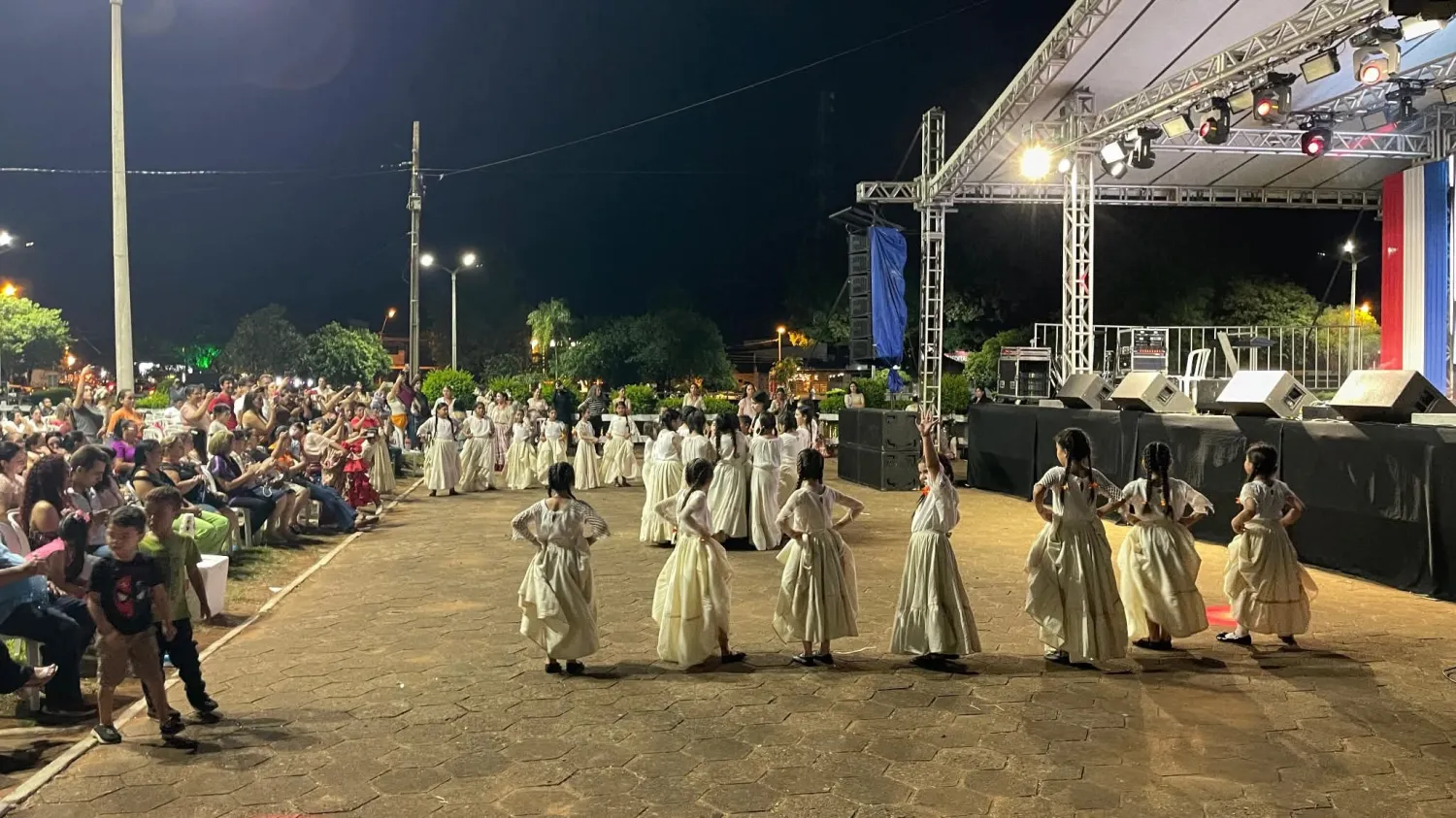 Pedro Juan Caballero celebra su 126° aniversario con multitudinaria Serenata en la Laguna Punta Porã
