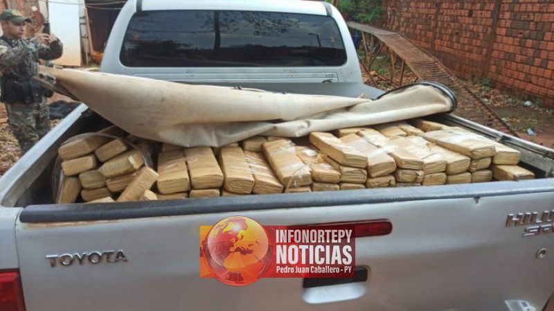 Persecución termina en Pedro Juan con tres detenidos y mil kilos de marihuana incautada
