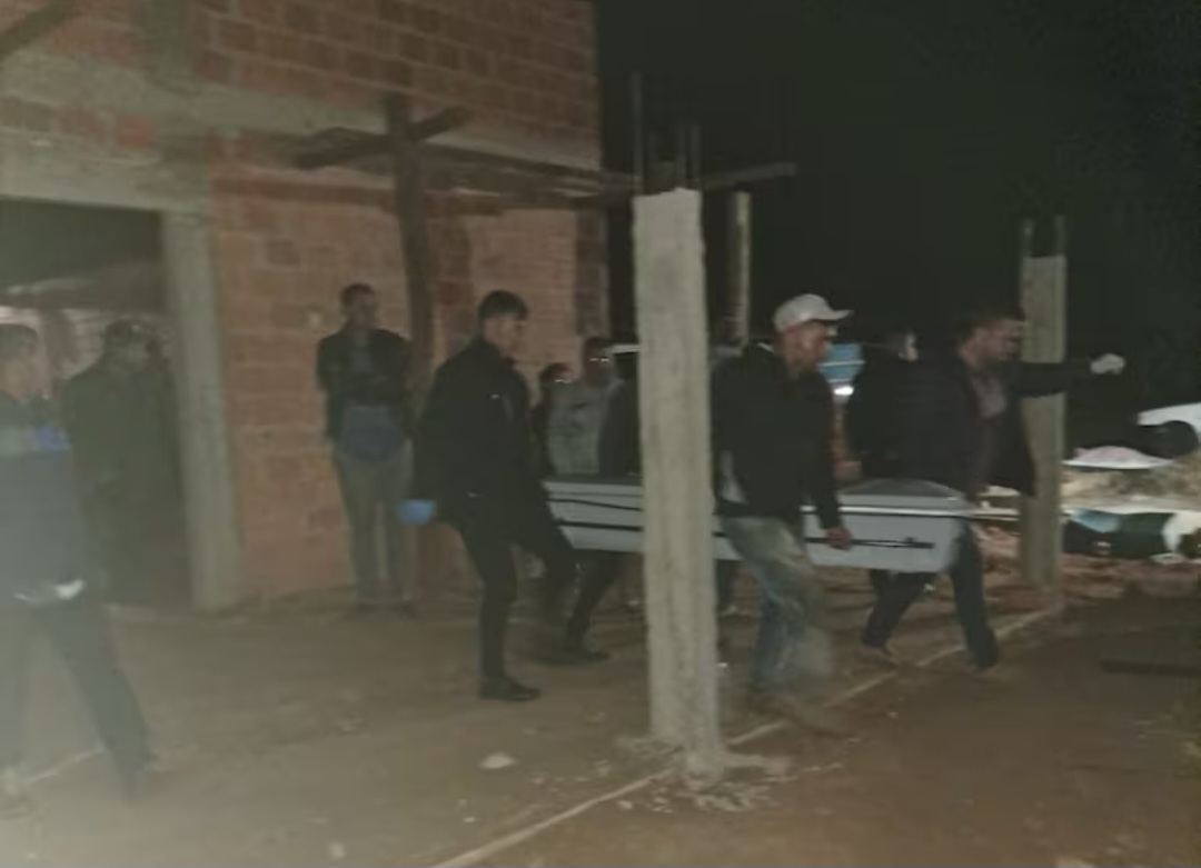 Tres hermanos son acribillados en una casa de Villa Ygatimí