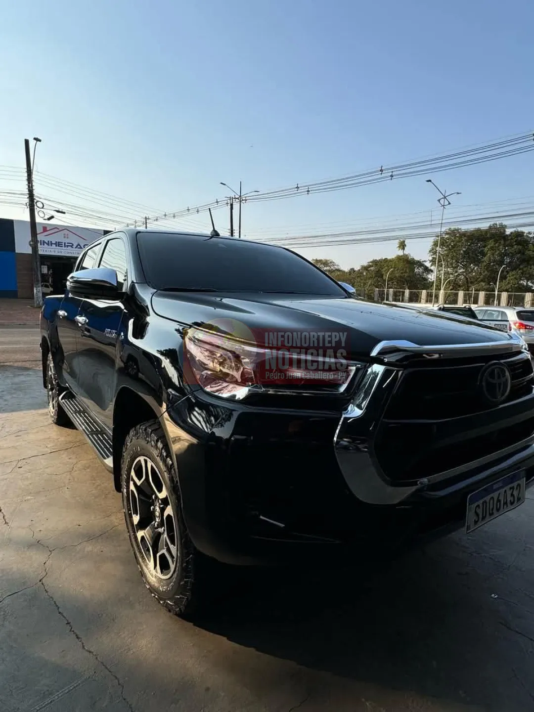 Hurtan lujosa camioneta en pleno centro de Pedro Juan
