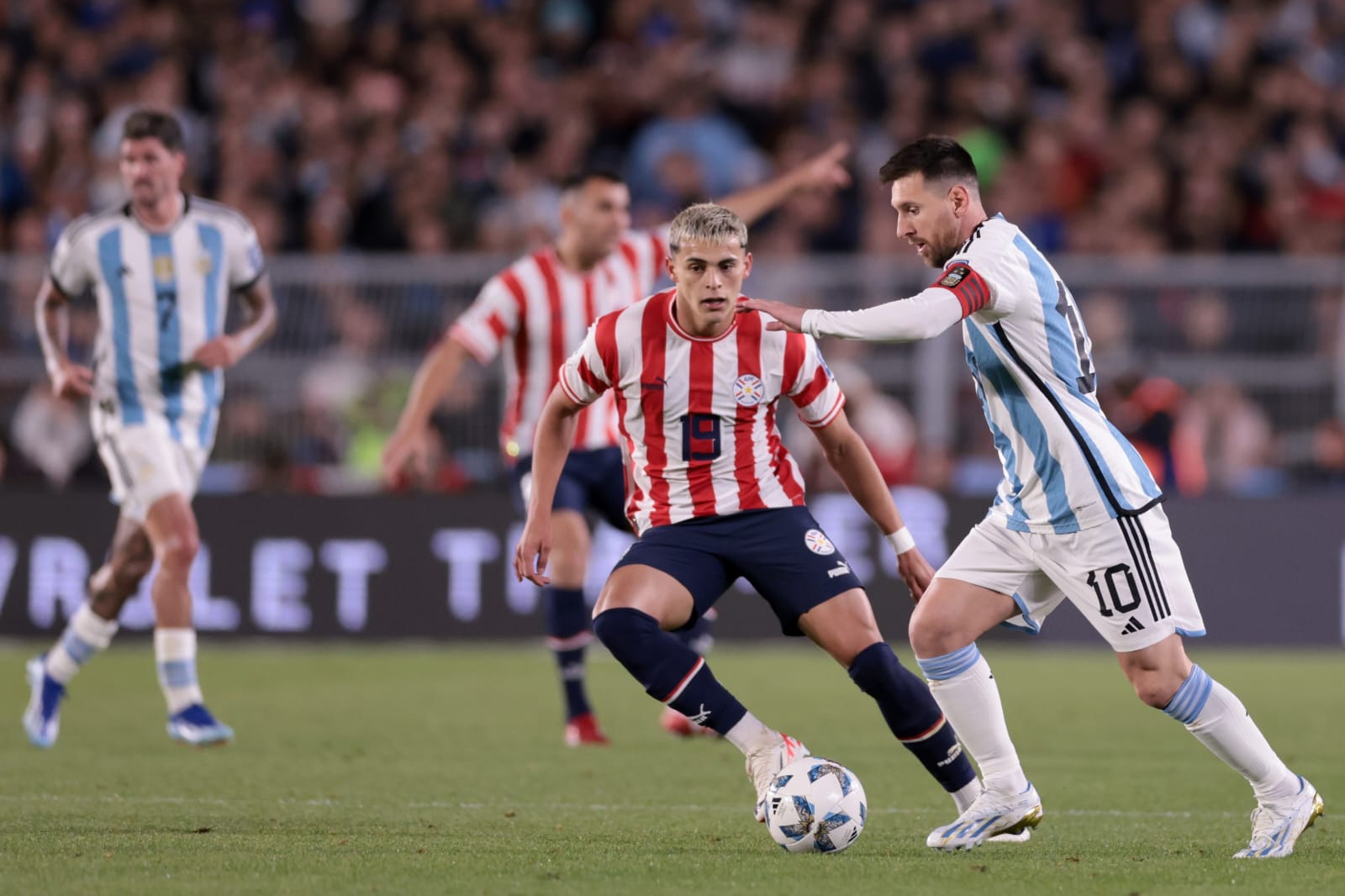 Paraguay cae por la mínima ante Argentina