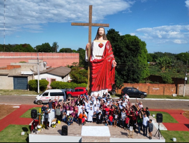 Inauguran Monumento del Santísimo Redentor en Zanja Pytã