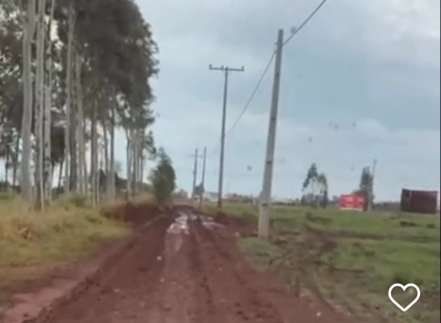 Vecinos denuncian abandono de Finca Inmobiliaria por el deplorable estado de los caminos