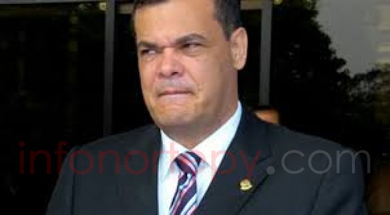 Diputado Robert Acevedo se encuentra aún en estado crítico en el Ineram