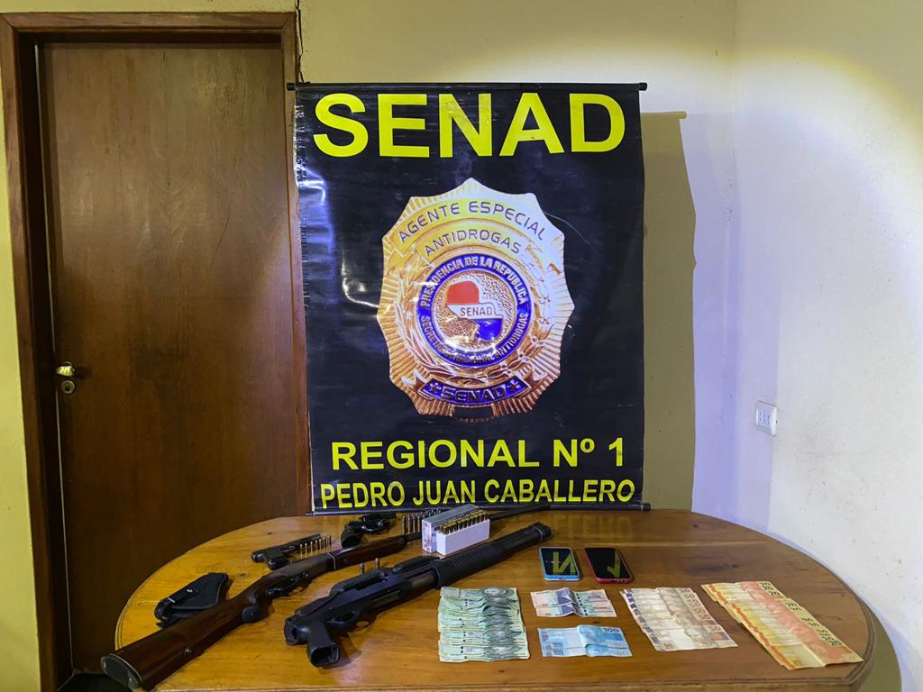 Incautan armas en una vivienda de Zanja Pytá