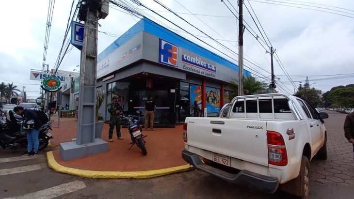 Operativo Belia: Allanan casa de cambios en Pedro Juan
