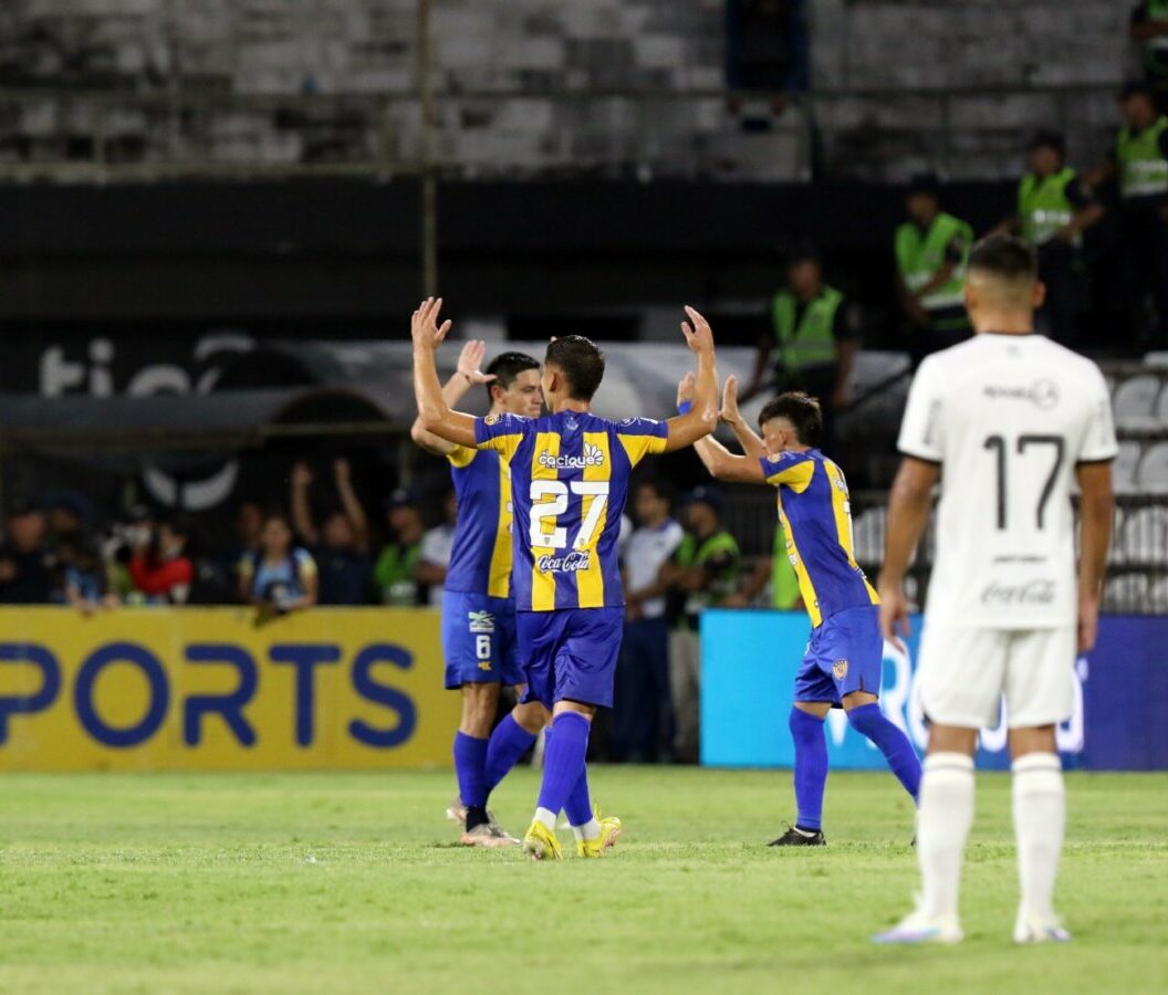 Luqueño va por la primera victoria frente a su gente ante un General que quiere seguir en racha